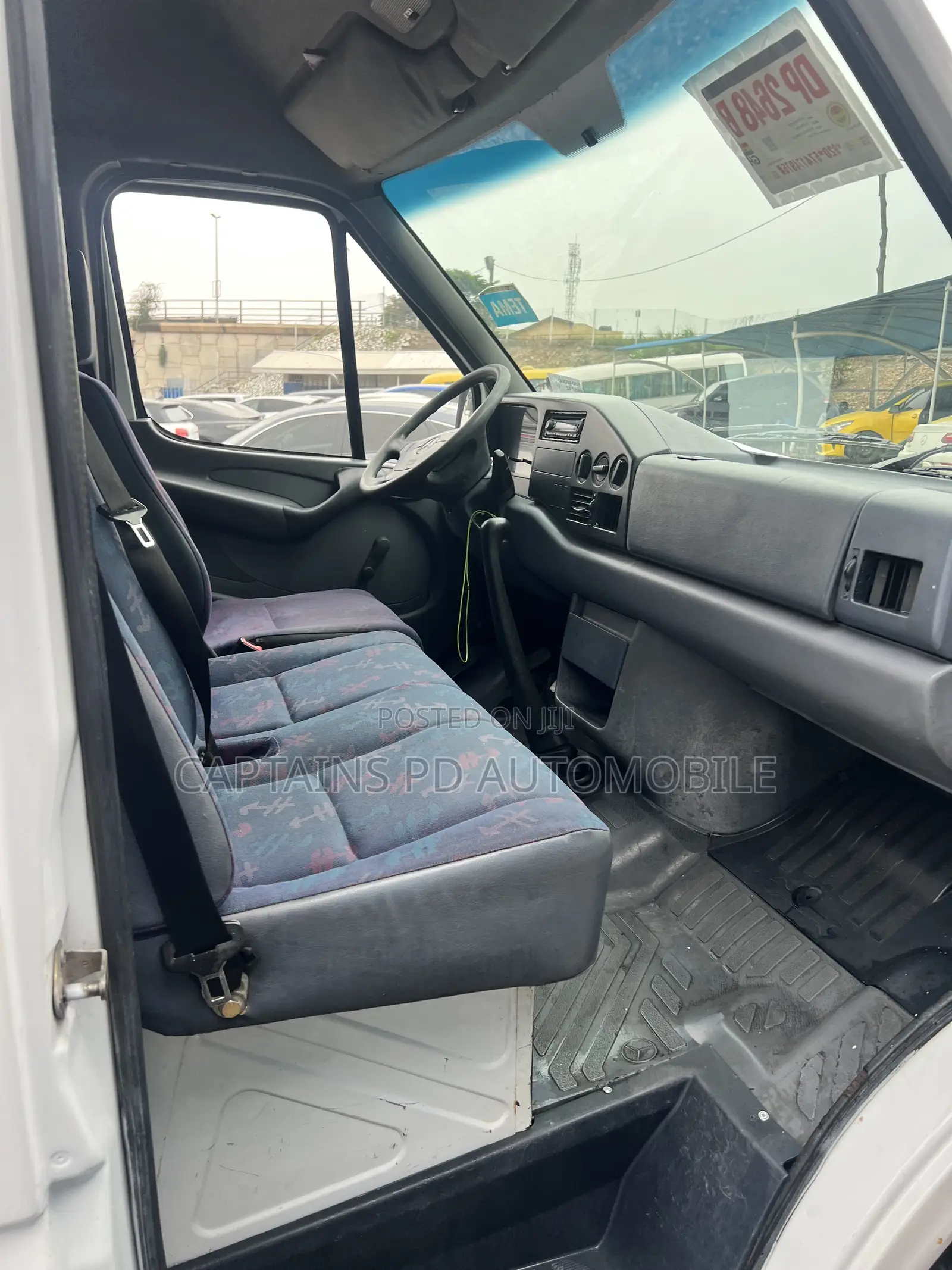 Mercedes-Benz Sprinter 2003 White