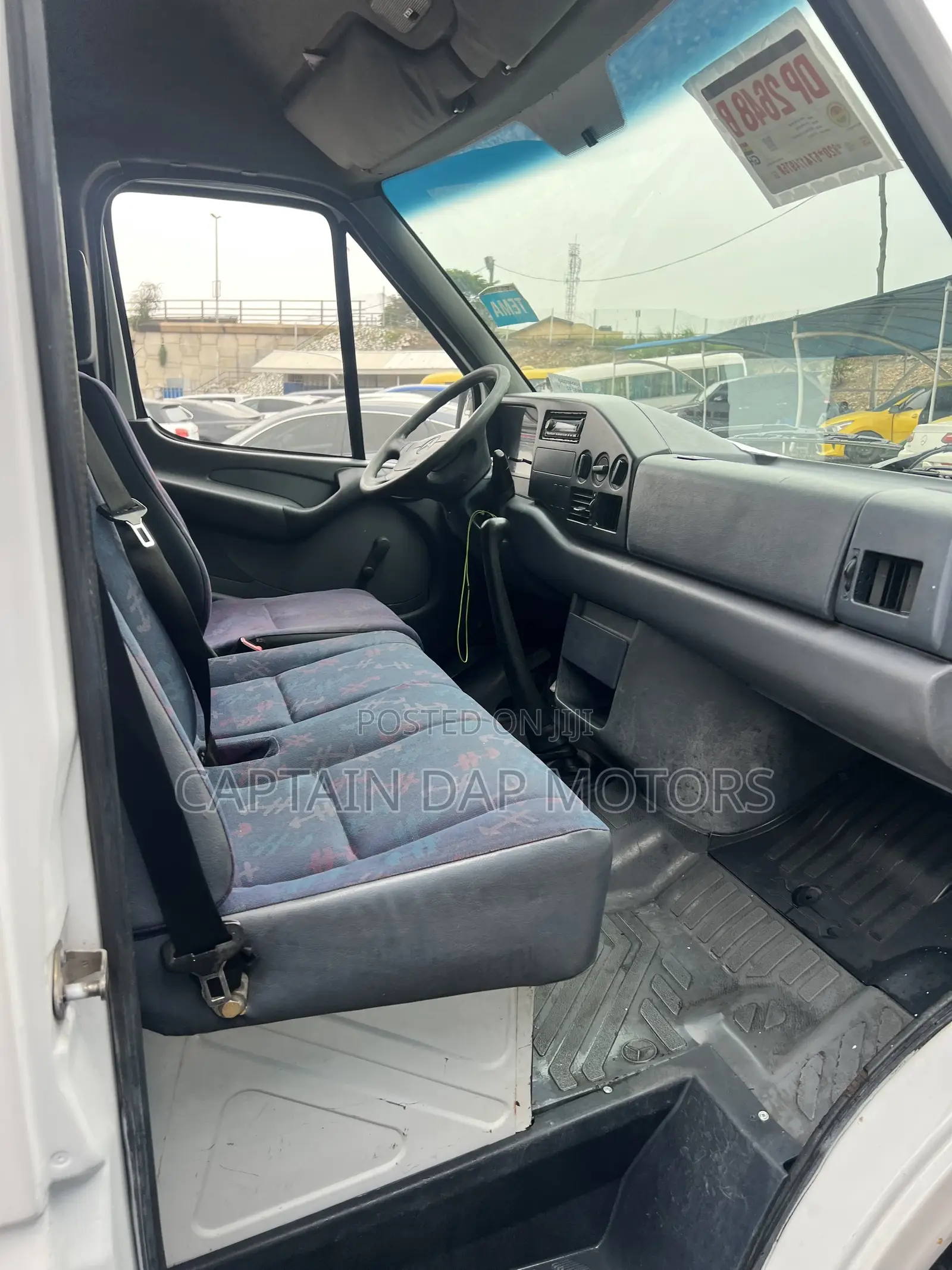 Mercedes-Benz Sprinter 2004 White
