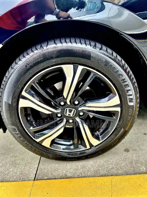 Honda Civic Rim 17-Inch