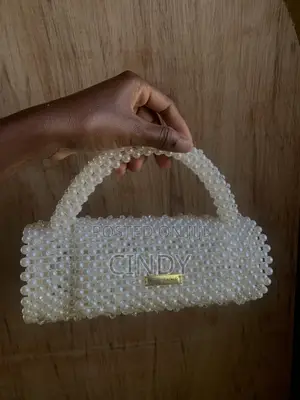 Pearl Beaded Ladies Purse in Off White