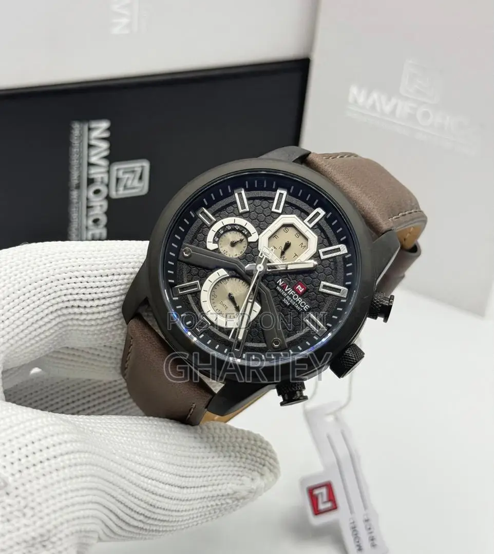 Naviforce Luxury Men’s Chronograph Watch – Premium Leather Strap Watch