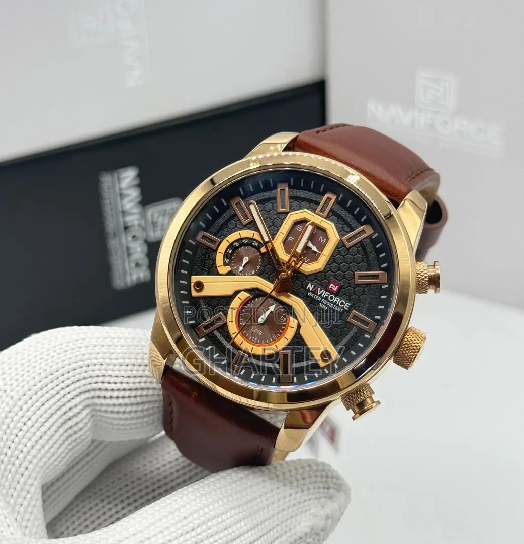 Naviforce Luxury Men’s Chronograph Watch – Premium Leather Strap Watch