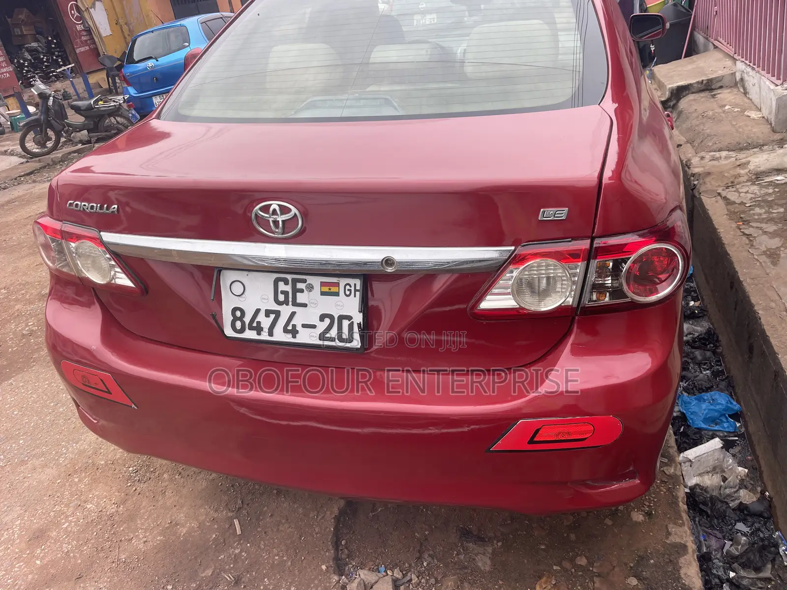 Toyota Corolla LE 4dr Sedan (1.8L 4cyl 4A) 2013 Red
