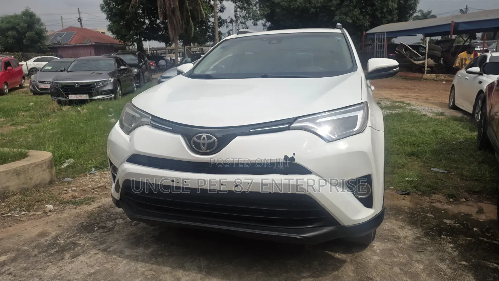 Toyota RAV4 2017 White