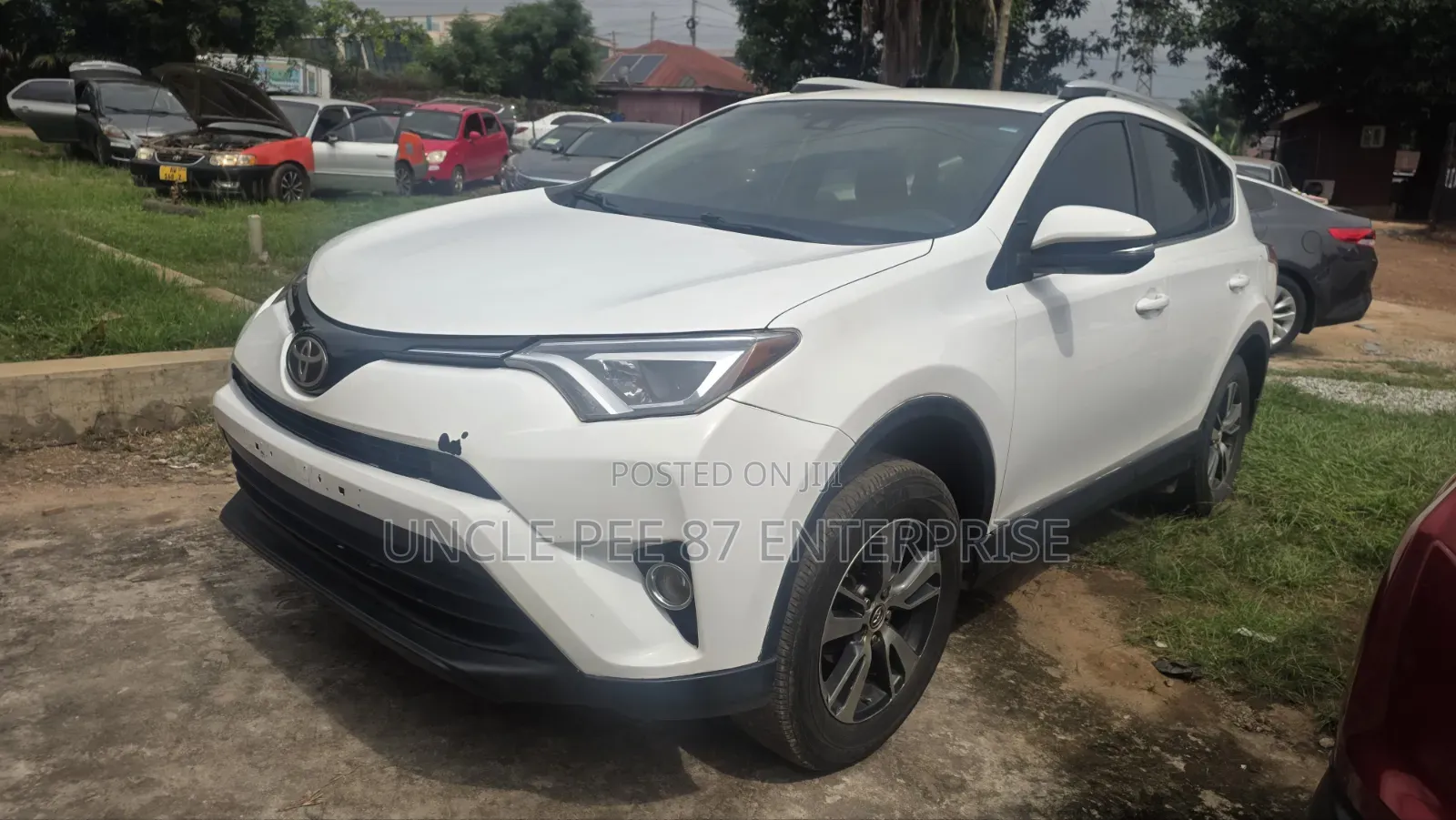 Toyota RAV4 2017 White