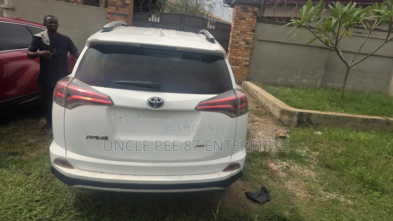 Toyota RAV4 2017 White