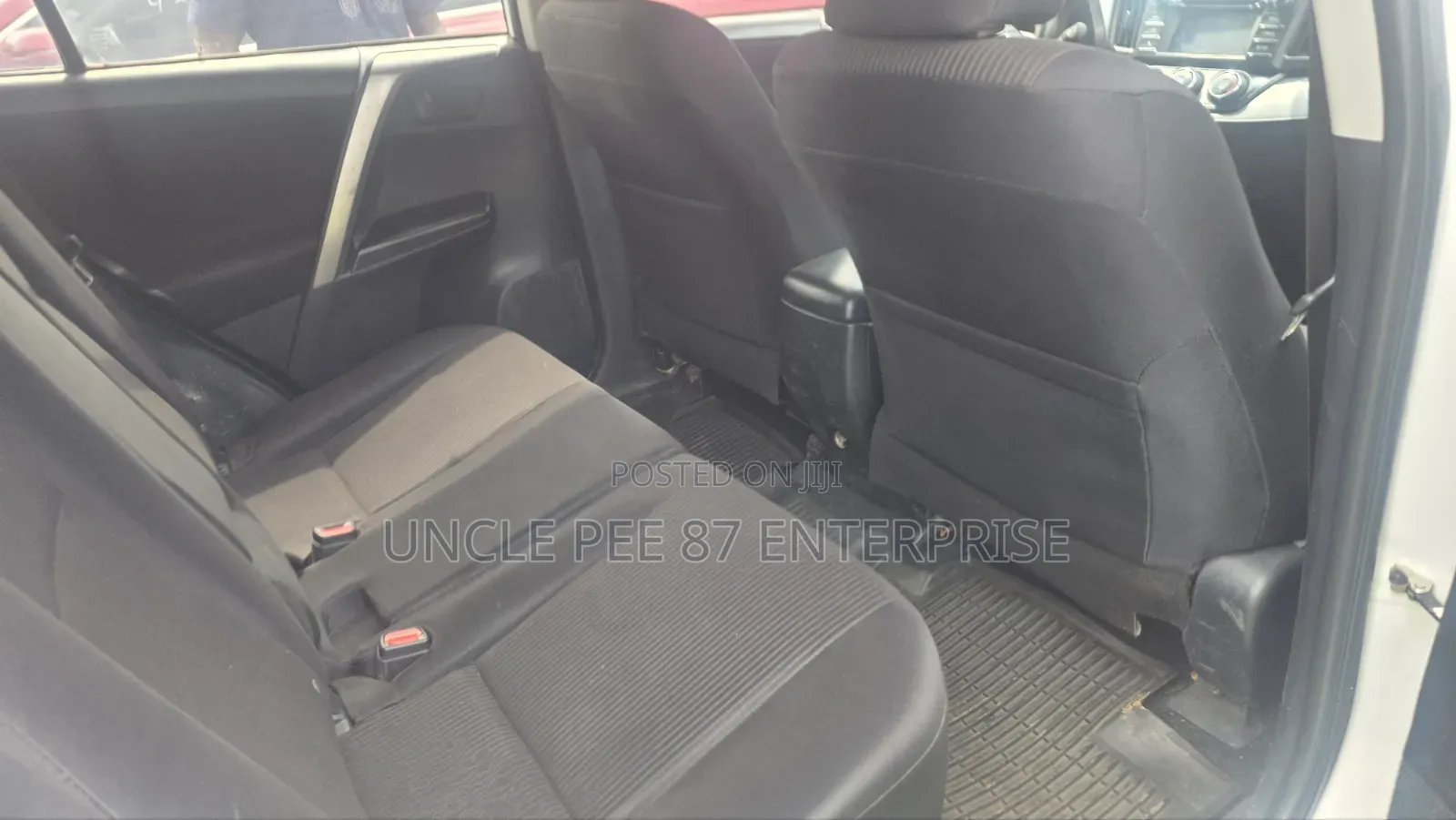 Toyota RAV4 2017 White