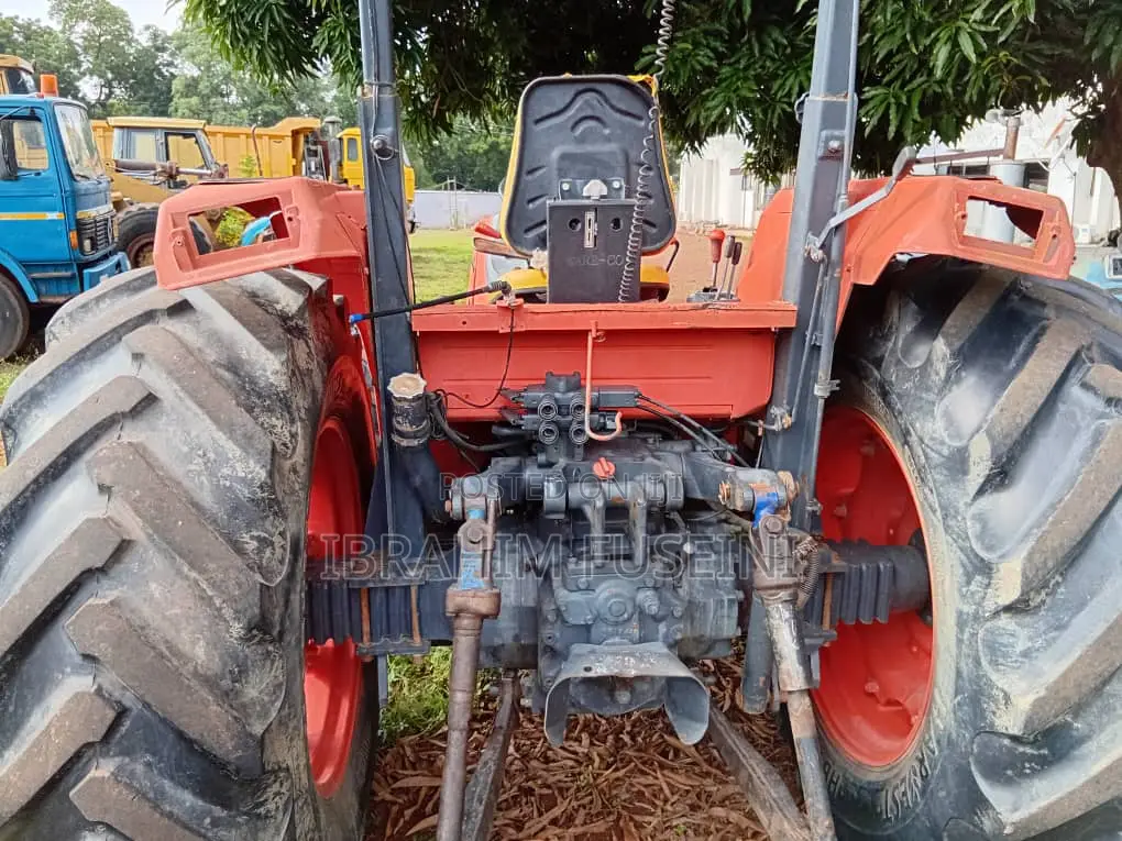 Foreign Used Heavy Duty Tractors