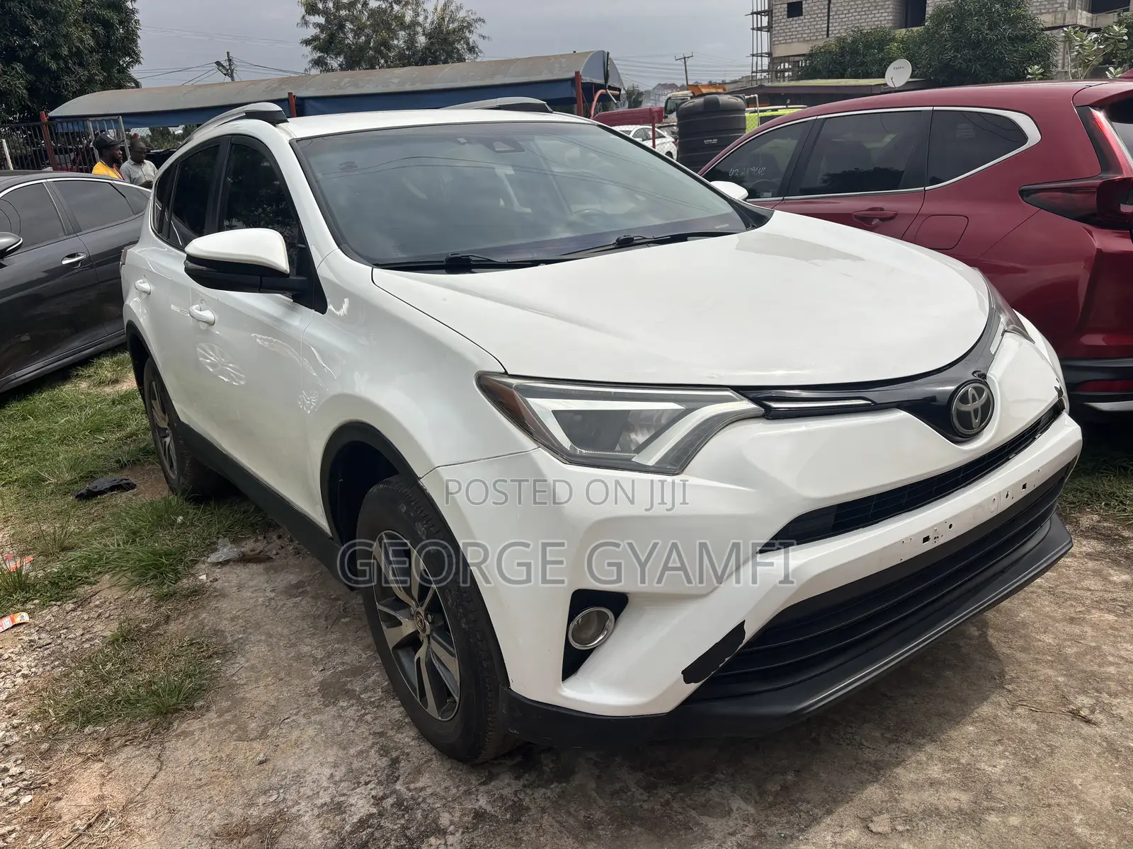 Toyota RAV4 LE AWD (2.5L 4cyl 6A) 2017 White