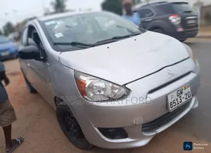 Mitsubishi Mirage 2010 Silver