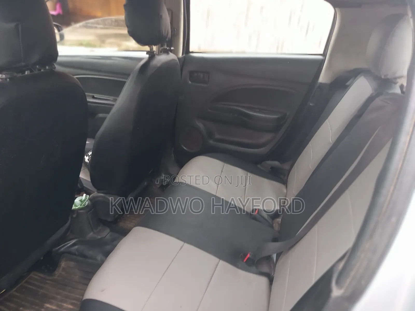 Mitsubishi Mirage 2010 Silver