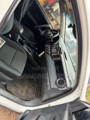 Toyota RAV4 2018 White