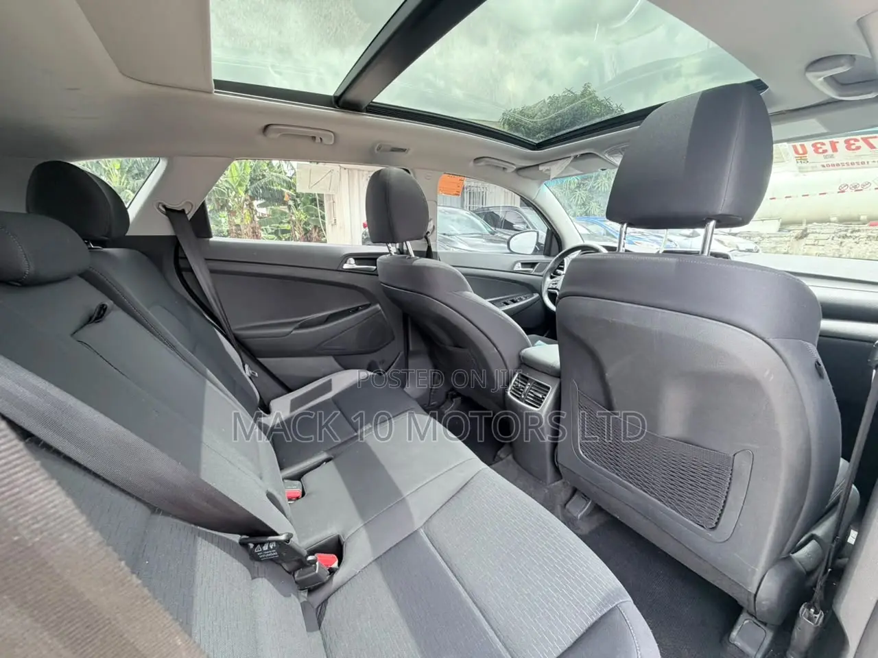 Hyundai Tucson Limited AWD 2019 White