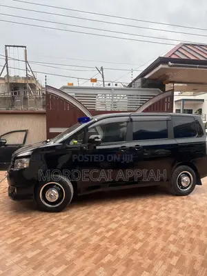 Toyota Voxy V 2WD 8-Seater 2011 Black