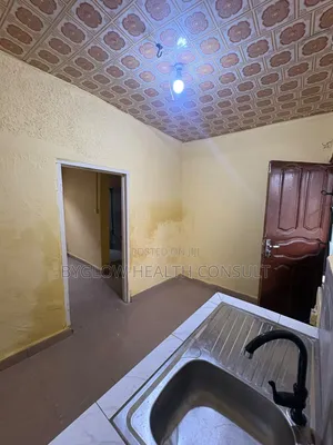 Studio Apartment in Bylow, Nii Boi Town for rent