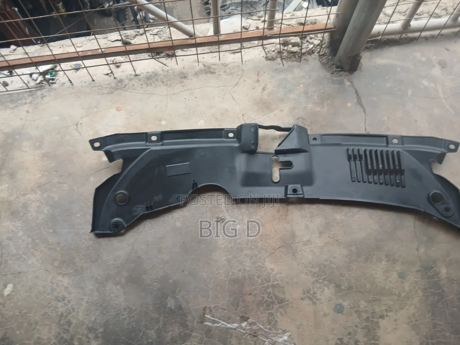 Honda HRV 2023 , 2024 , 2025 Radiator Panel