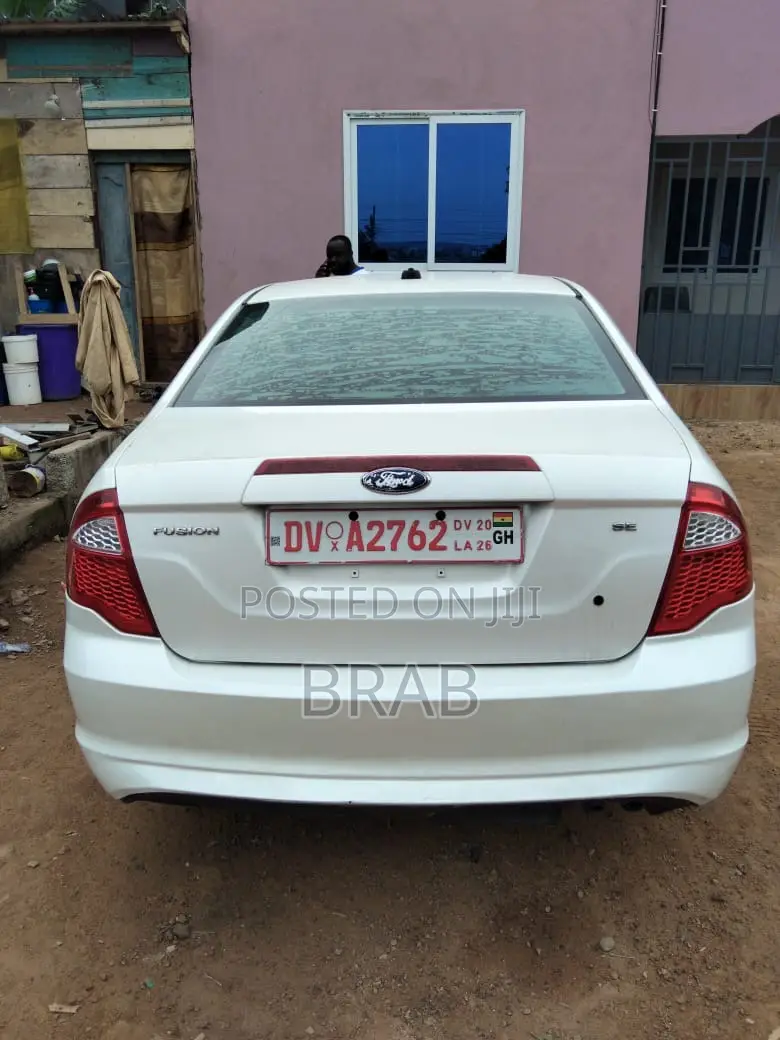 Ford Fusion SE 2009 White