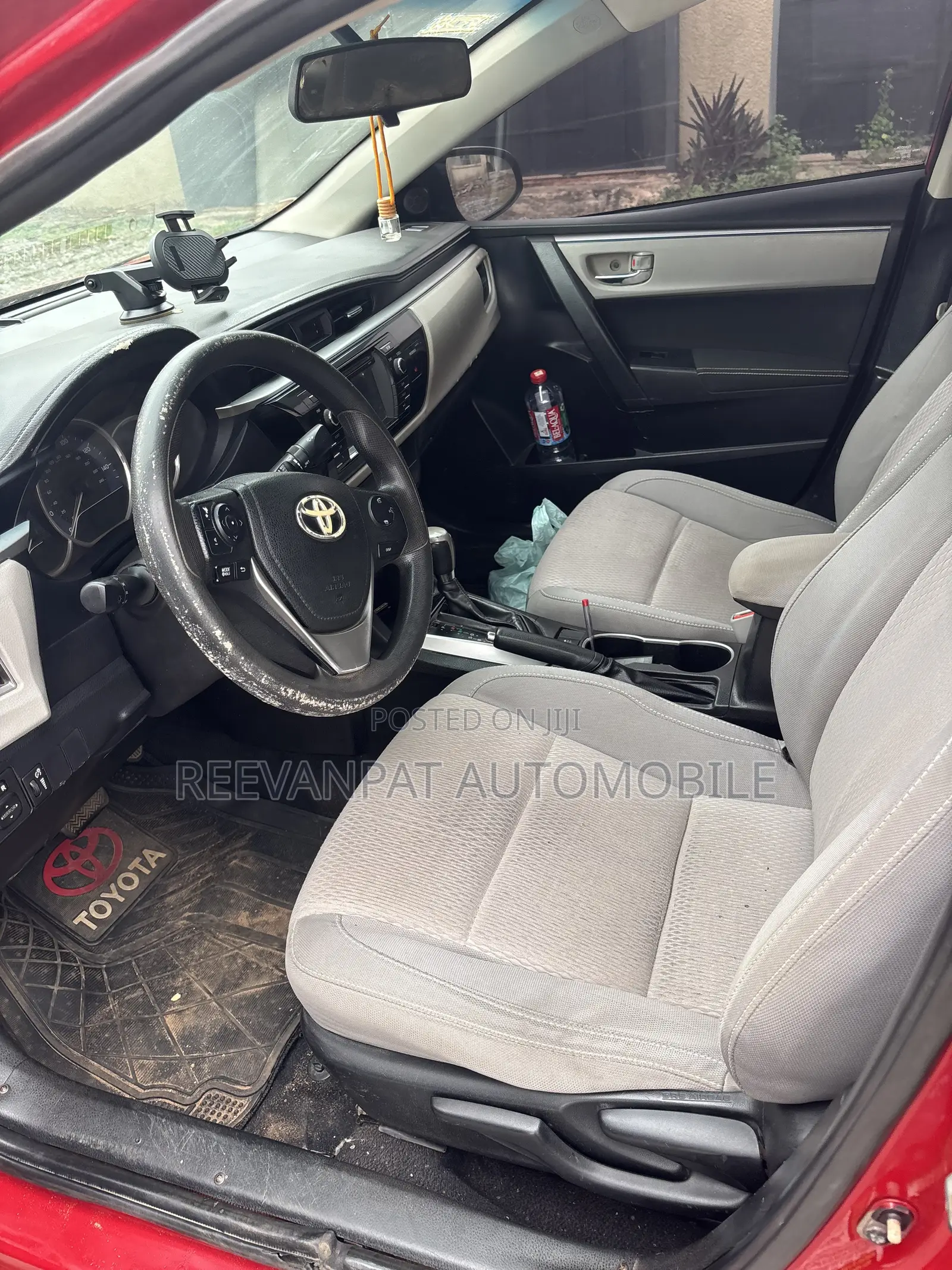 Toyota Corolla 2016 Red