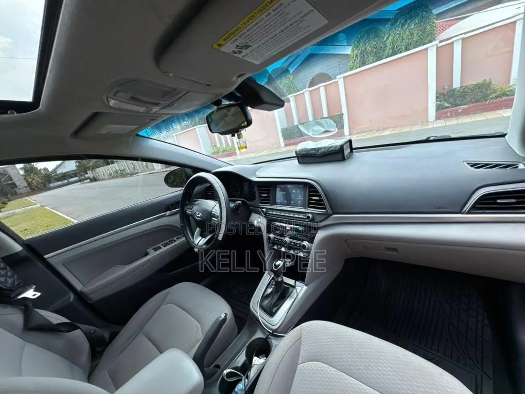Hyundai Elantra Value Edition 2019 Gray