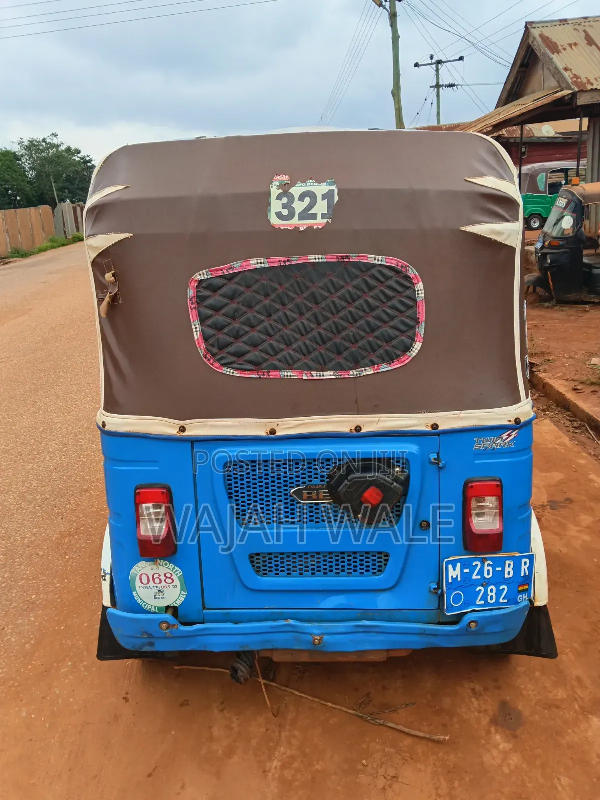 Bajaj RE 2025 Blue