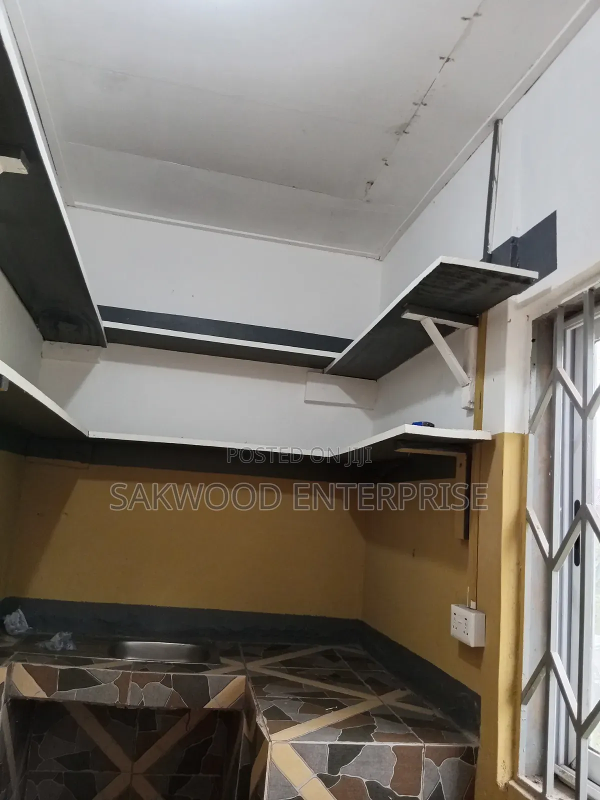 1bdrm Apartment in Sakwood Enterprise, Danfa for rent