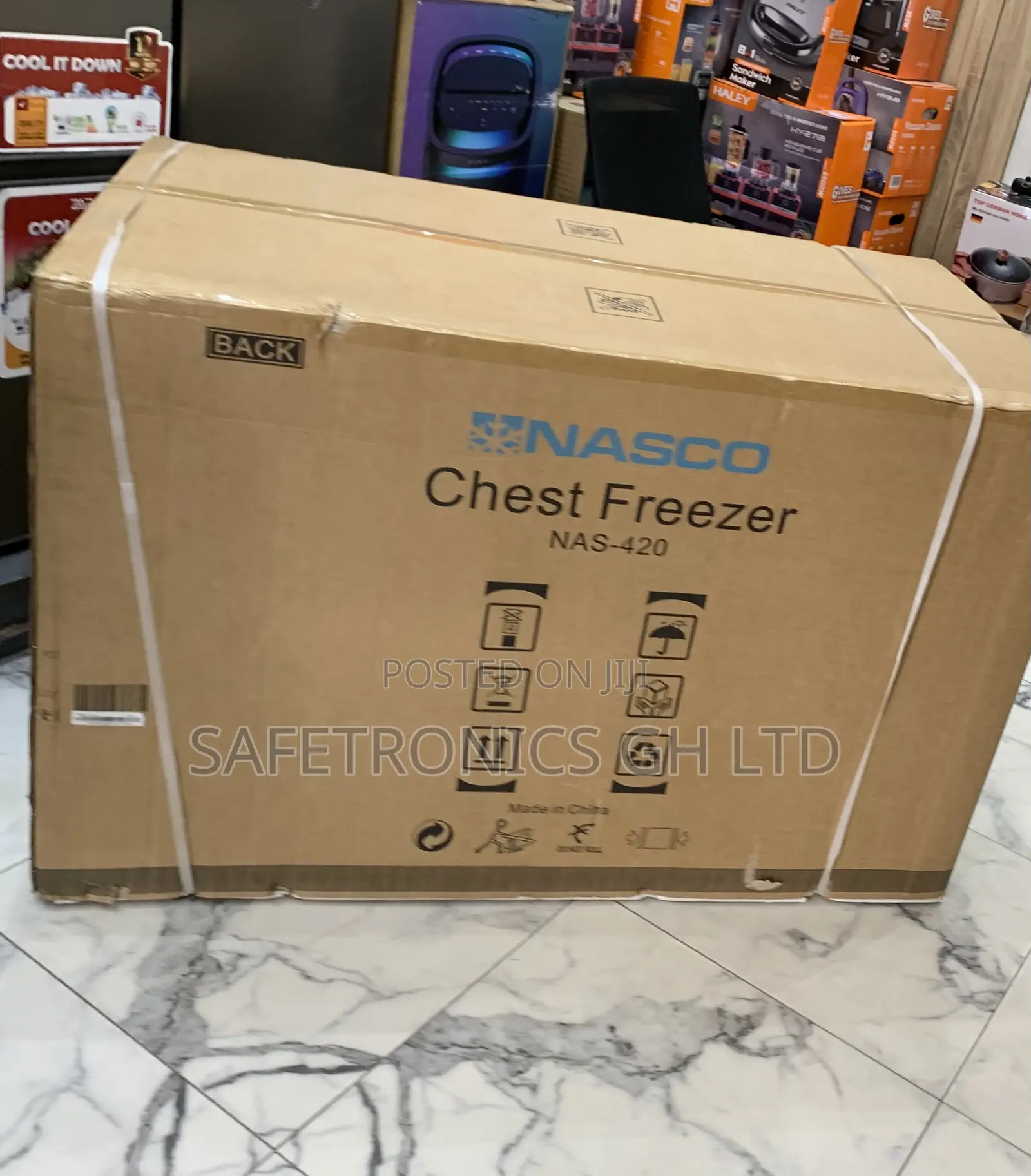 Most Affordable Nasco 392 LTRS Chest Freezer (NAS-420S-SK) Grey