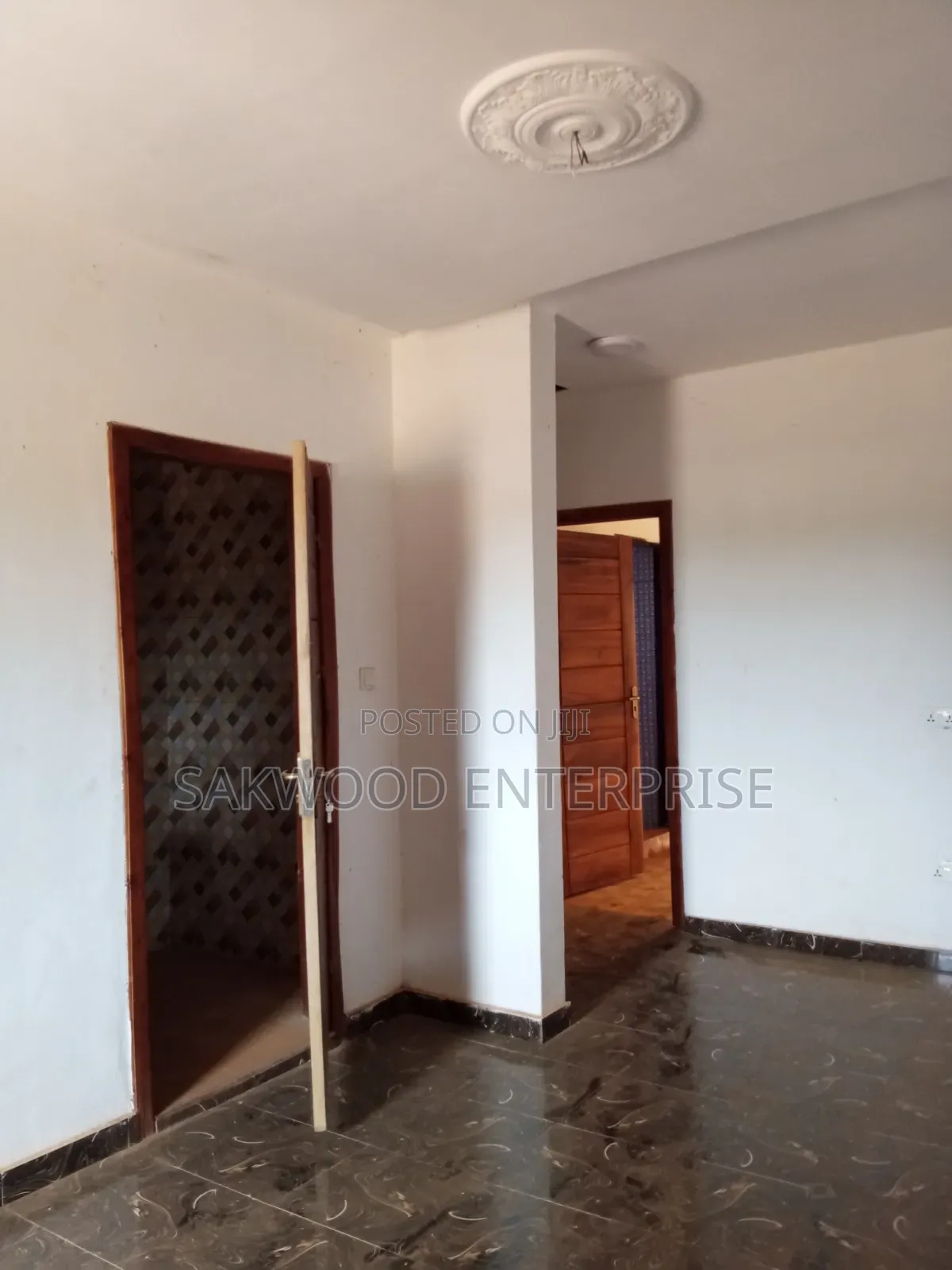 1bdrm Apartment in Sakwood Enterprise, Market for rent