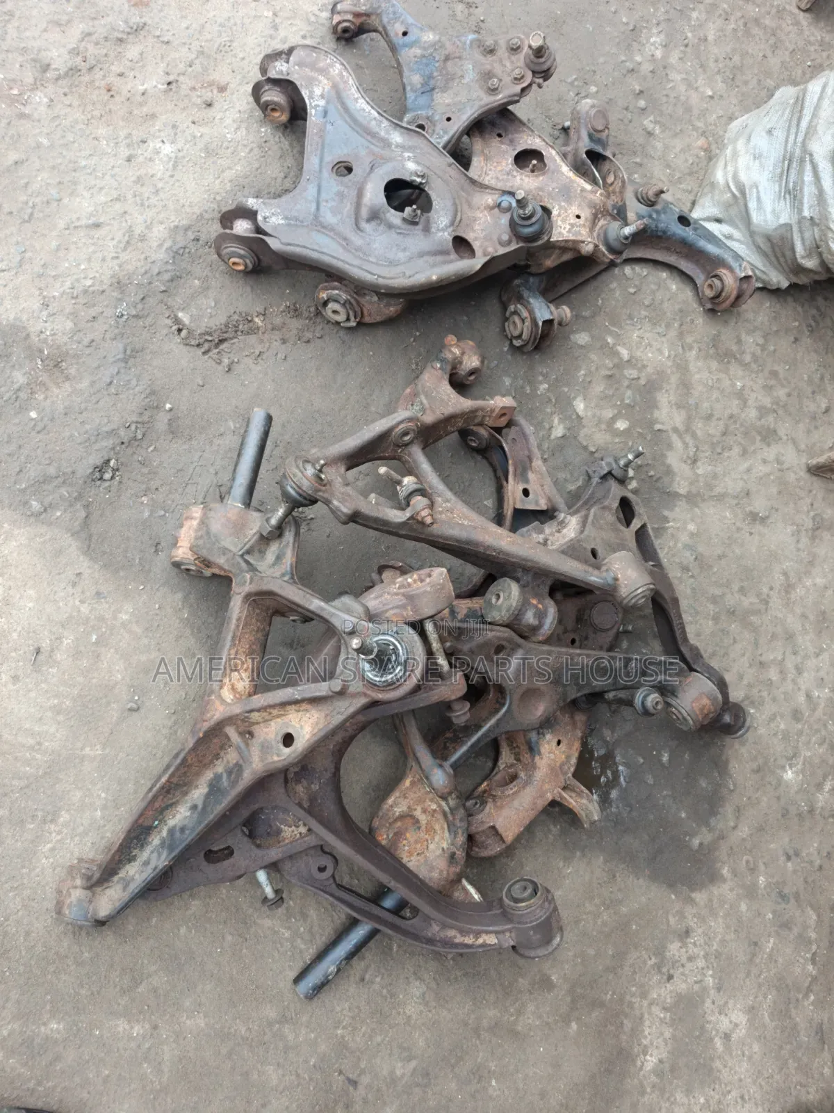 Escalade,Ram and F150 Old Type Lower Arms