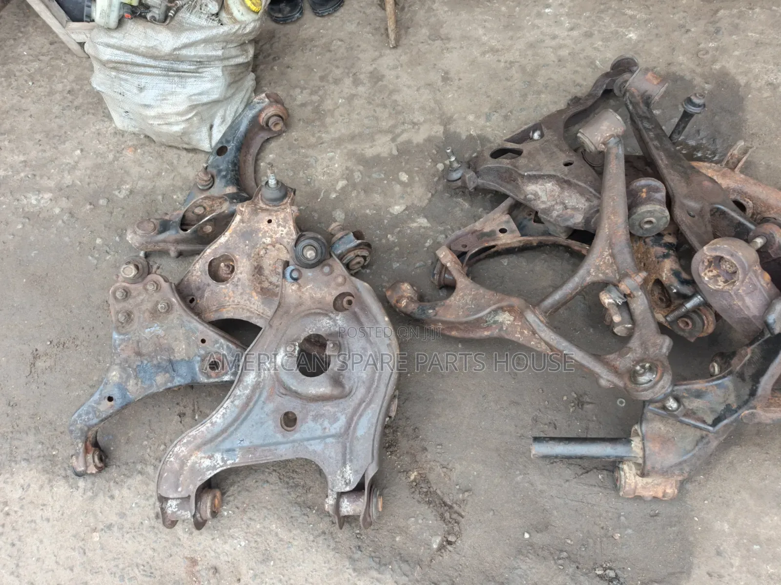 Escalade,Ram and F150 Old Type Lower Arms