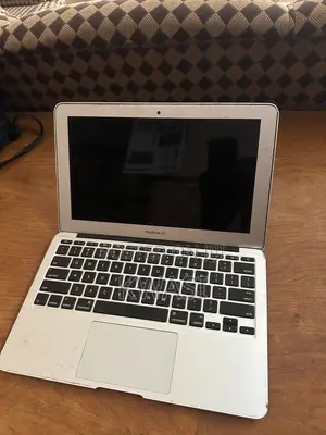 Laptop Apple MacBook 2015 2GB Intel Core i5 SSD 256GB