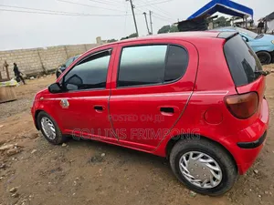 Toyota Yaris 2006 Red
