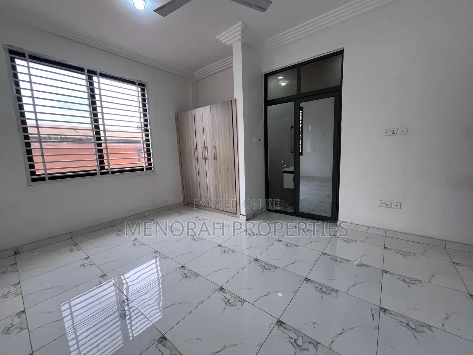 2bdrm Apartment in Adenta, Amrahia for rent