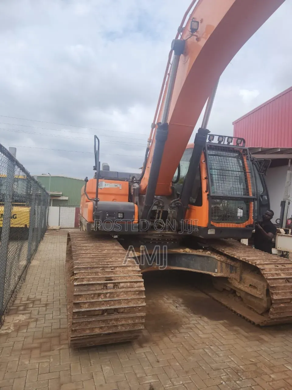 Heavy Duty Machines for Rent