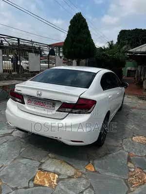 Honda Civic EX-L 4dr Sedan (1.8L 4cyl CVT) 2015 White