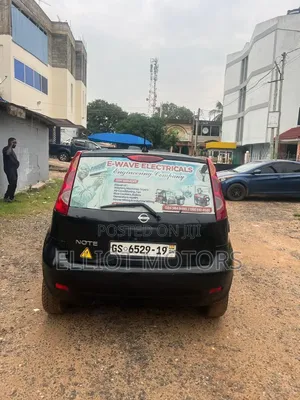 Nissan Note 2011 Black
