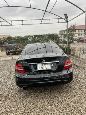 Mercedes-Benz C250 2013 Black