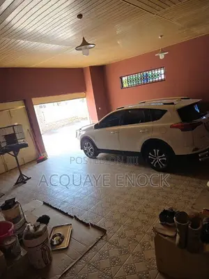 Furnished 5bdrm House in Manhean for sale