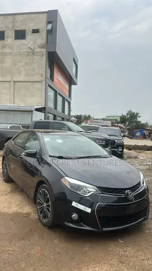 Toyota Corolla S 4dr Sedan (1.8L 4cyl CVT) 2016 Black