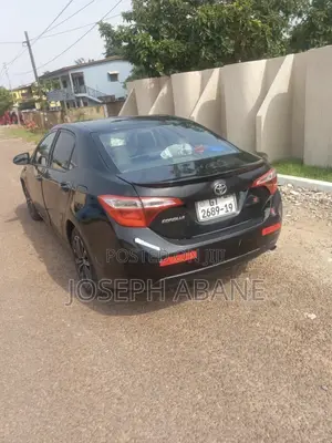 Toyota Corolla S 4dr Sedan (1.8L 4cyl CVT) 2014 Black