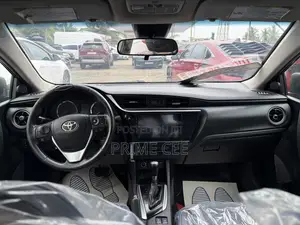 Toyota Corolla 2018 Black