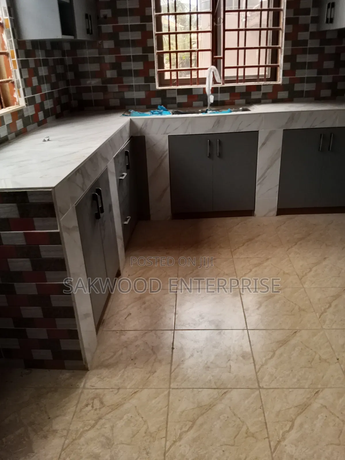 1bdrm Apartment in Sakwood Enterprise, Danfa for rent