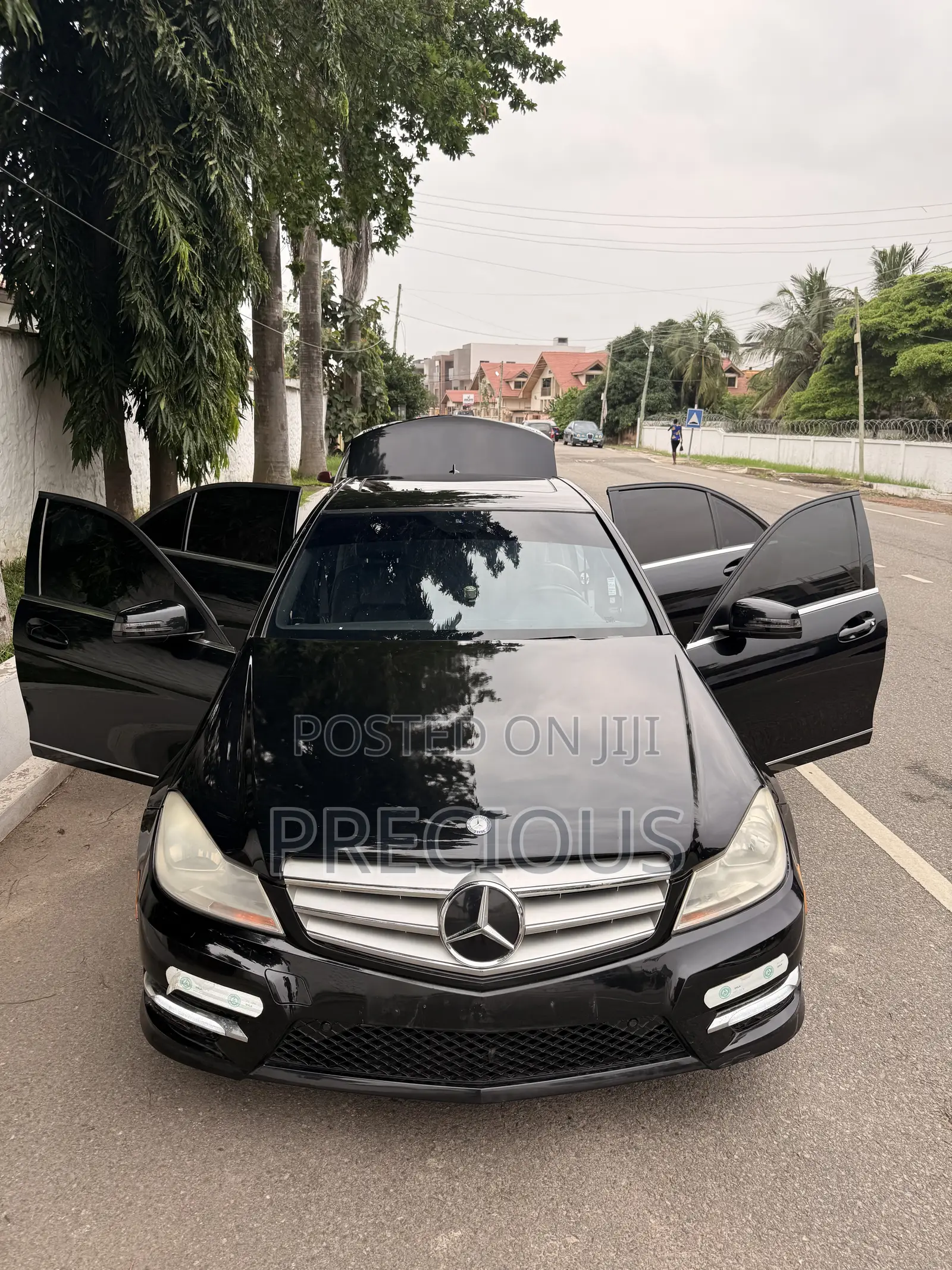 Mercedes-Benz C300 Luxury 4Matic Sedan AWD (3.5L 6cyl 7A) 2013 Black