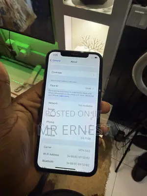 Apple iPhone X 64 GB Black