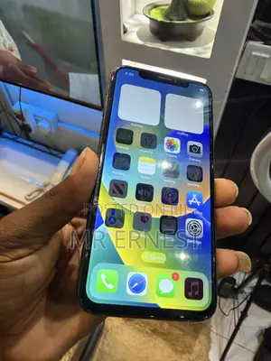 Apple iPhone X 64 GB Black