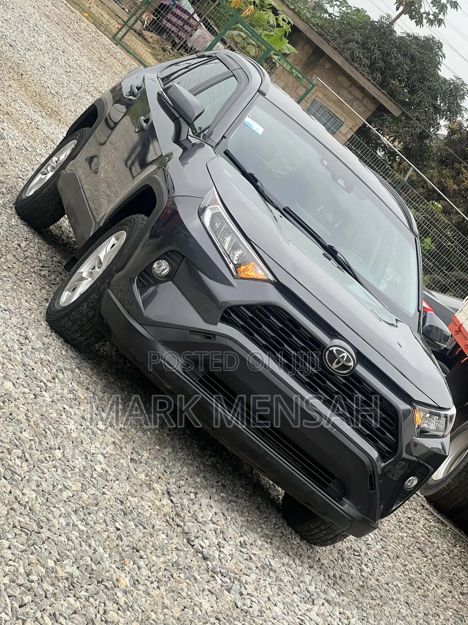 Toyota RAV4 2021 Gray