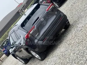Toyota RAV4 2021 Gray