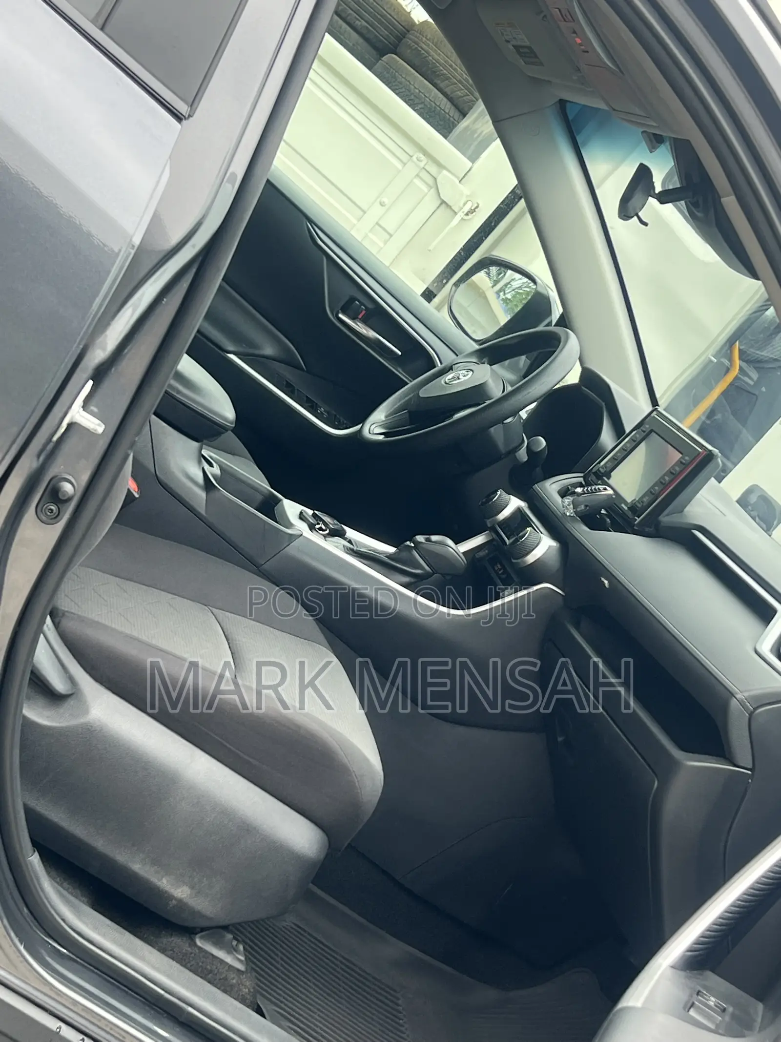 Toyota RAV4 2021 Gray