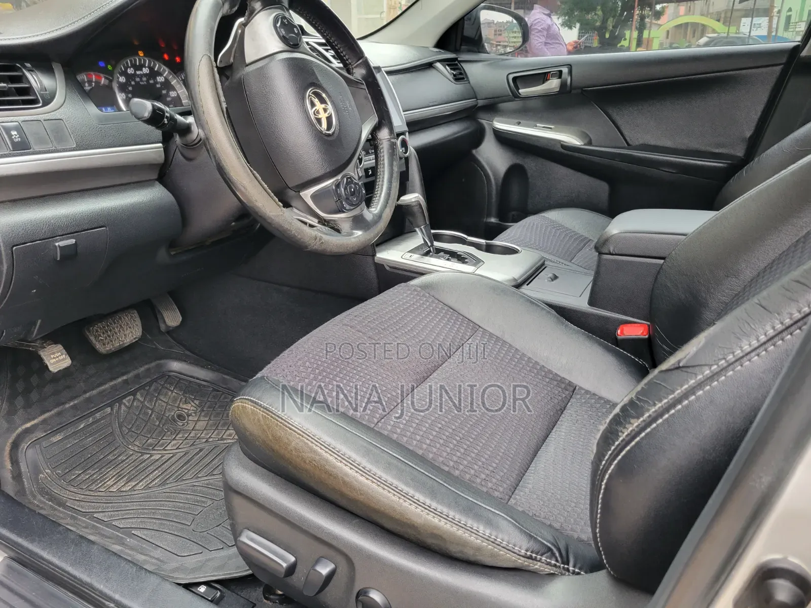 Toyota Camry L 4dr Sedan (2.5L 4cyl 6A) 2014 Silver