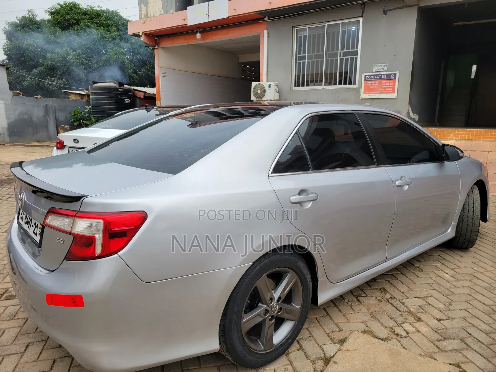 Toyota Camry L 4dr Sedan (2.5L 4cyl 6A) 2014 Silver
