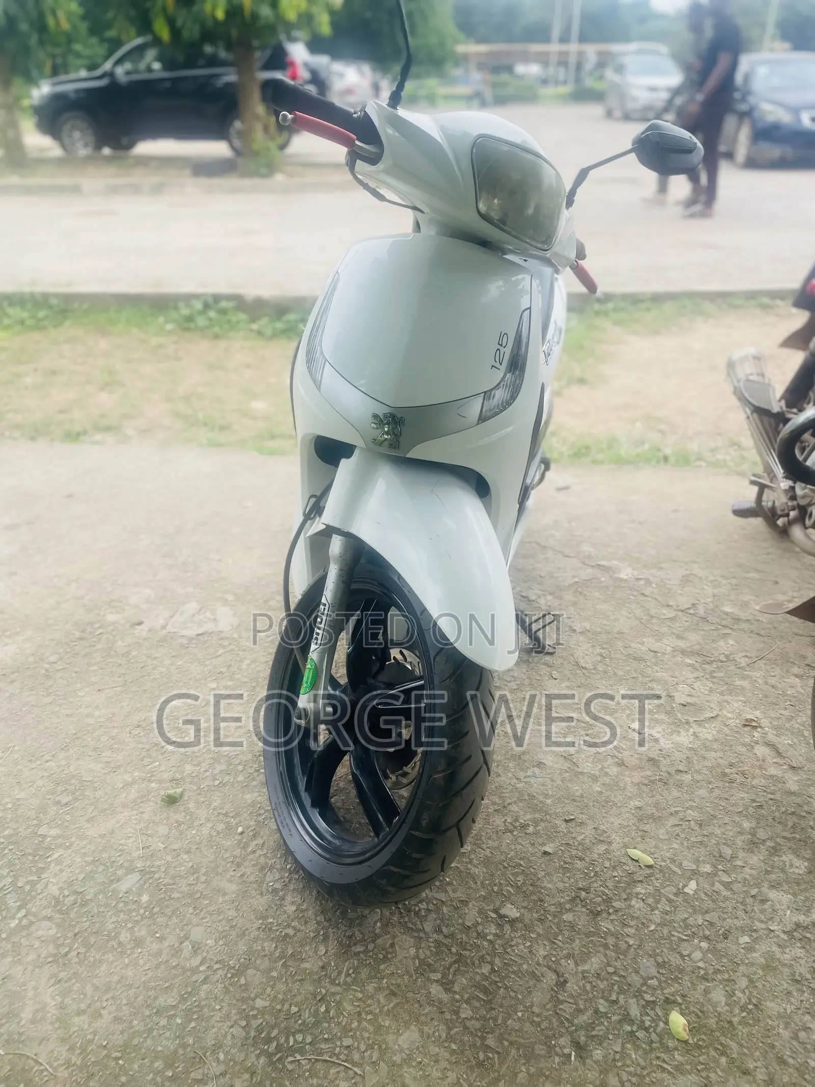 Peugeot Tweet 2020 White